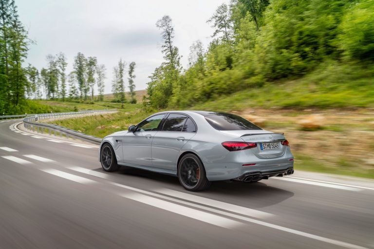 Mercedes-AMG E 63 4MATIC+ ed E 63 S 4Matic+ berlina e station wagon 2020