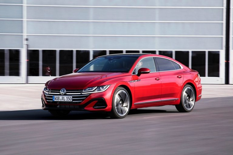 Volkswagen Arteon 2021: immagini ufficiali