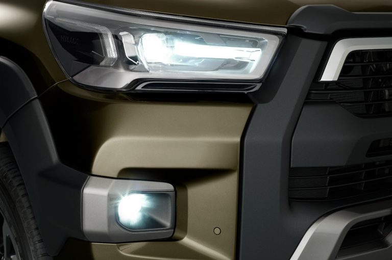 Toyota Hilux 2020: immagini ufficiali