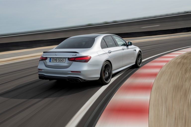 Mercedes-AMG E 63 4MATIC+ ed E 63 S 4Matic+ berlina e station wagon 2020