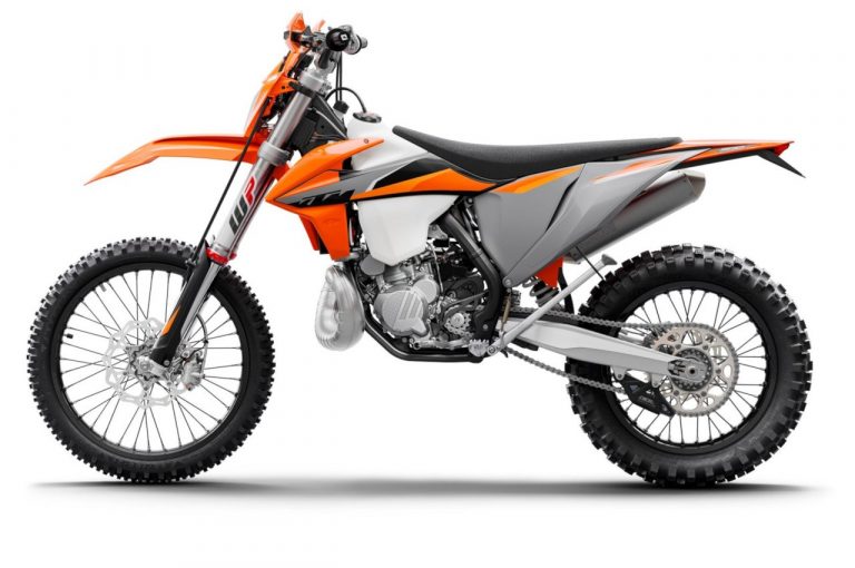 KTM, nuova gamma Enduro Exc 2021: immagini ufficiali