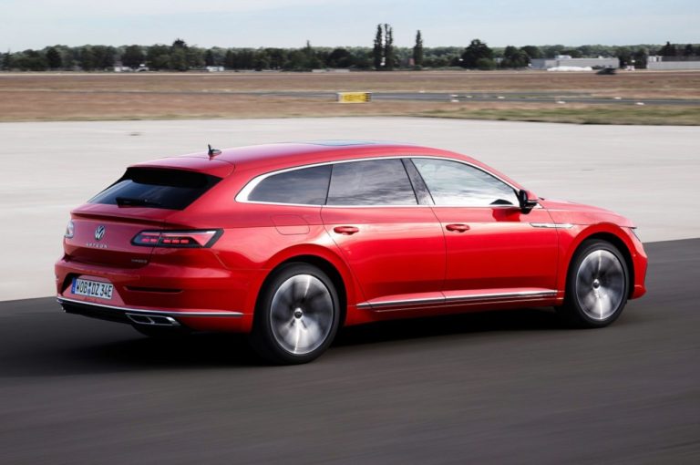 Volkswagen Arteon Shooting Brake 2021: immagini ufficiali