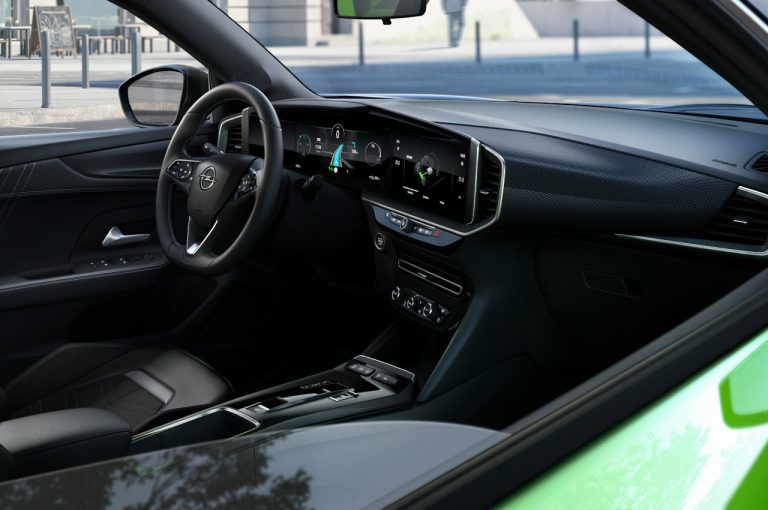 Opel Mokka-e: immagini ufficiali