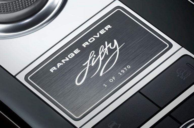 Range Rover Fifty 2020: immagini ufficiali