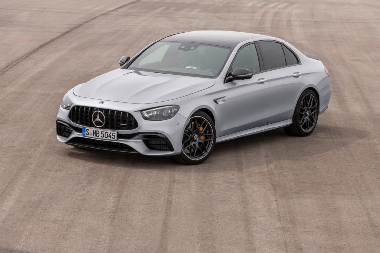 Mercedes-AMG E 63 4MATIC+ ed E 63 S 4Matic+ berlina e station wagon 2020