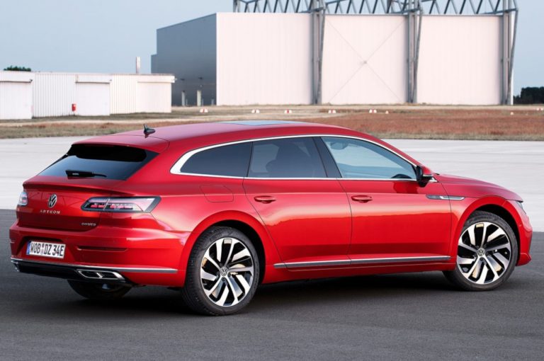 Volkswagen Arteon Shooting Brake 2021: immagini ufficiali