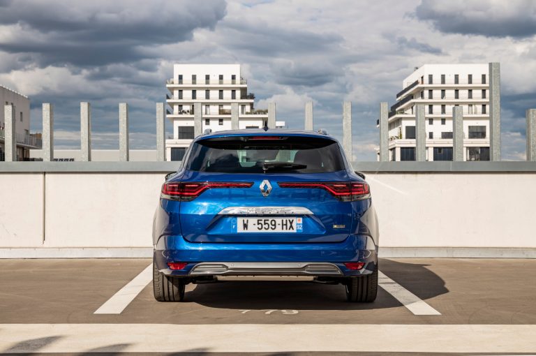 Renault Mégane E-Tech Plug-in Hybrid 2020: immagini ufficiali