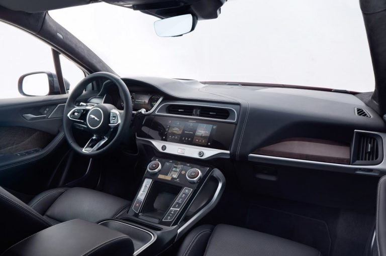 Jaguar I-Pace 2021: immagini ufficiali