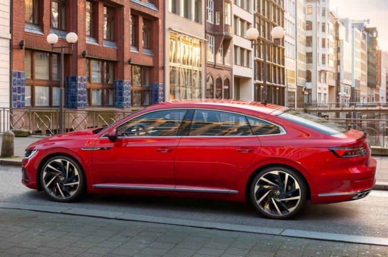 Volkswagen Arteon 2021: immagini ufficiali