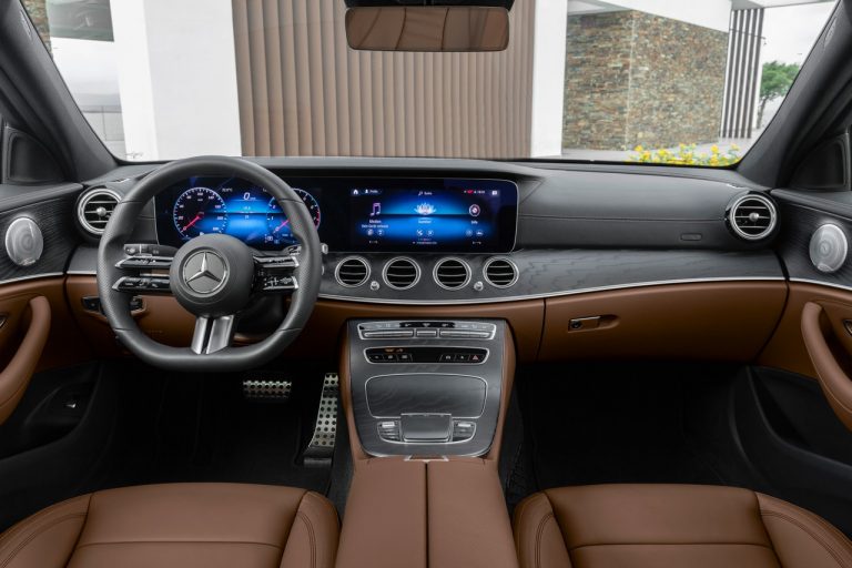 Mercedes Classe E 2020 Berlina, Station Wagon e All-Terrain: immagini ufficiali