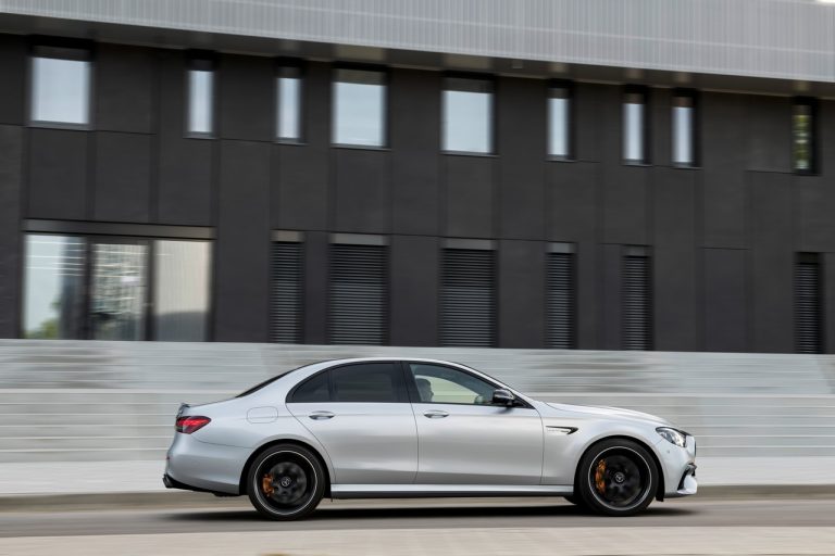 Mercedes-AMG E 63 4MATIC+ ed E 63 S 4Matic+ berlina e station wagon 2020