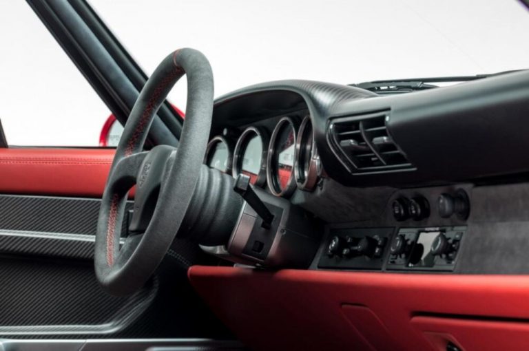 Porsche 911 993 by Gunther Werks 2020