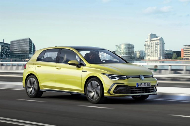 Volkswagen Golf 8 R-Line 2020: immagini ufficiali