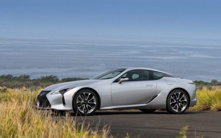 Lexus LC Coupé Model Year 2021: immagini ufficiali