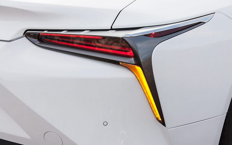 Lexus LC Coupé Model Year 2021: immagini ufficiali