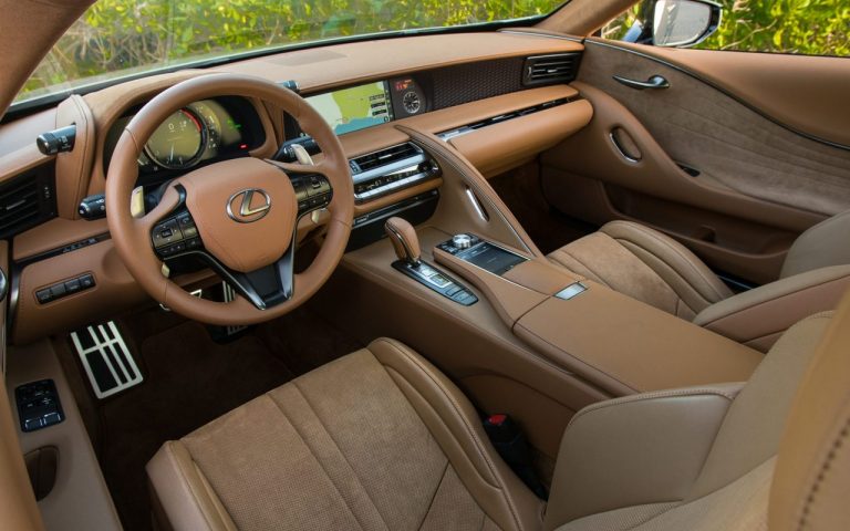 Lexus LC Coupé Model Year 2021: immagini ufficiali
