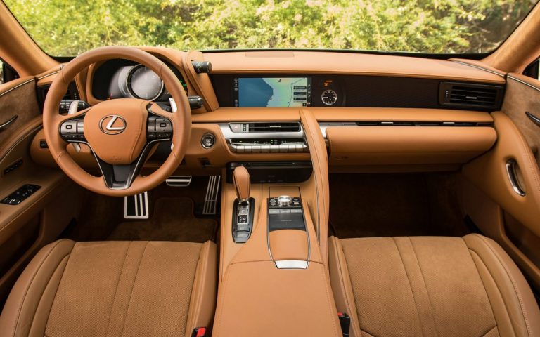 Lexus LC Coupé Model Year 2021: immagini ufficiali