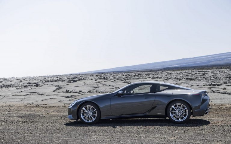 Lexus LC Coupé Model Year 2021: immagini ufficiali