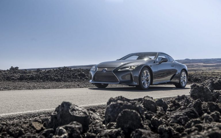 Lexus LC Coupé Model Year 2021: immagini ufficiali
