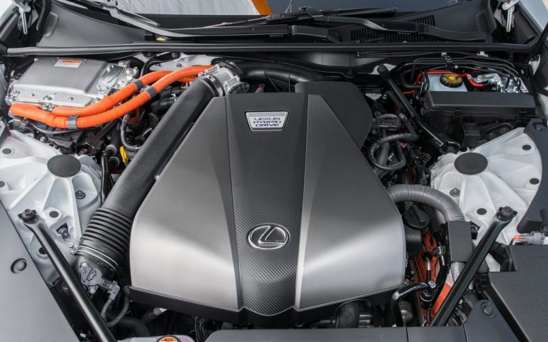 Lexus LC Coupé Model Year 2021: immagini ufficiali