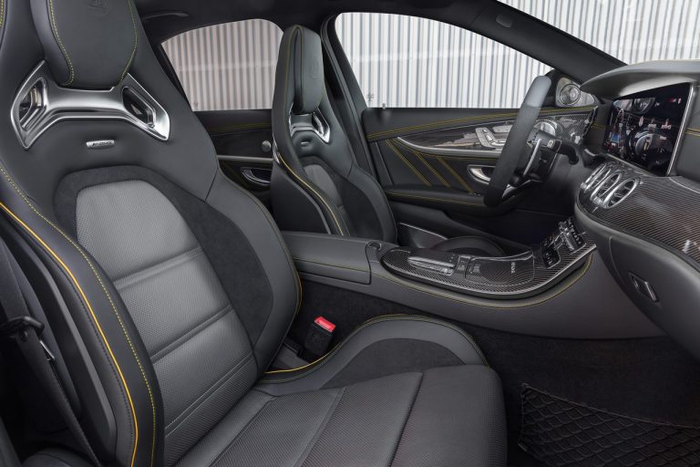 Mercedes-AMG E 63 4MATIC+ ed E 63 S 4Matic+ berlina e station wagon 2020