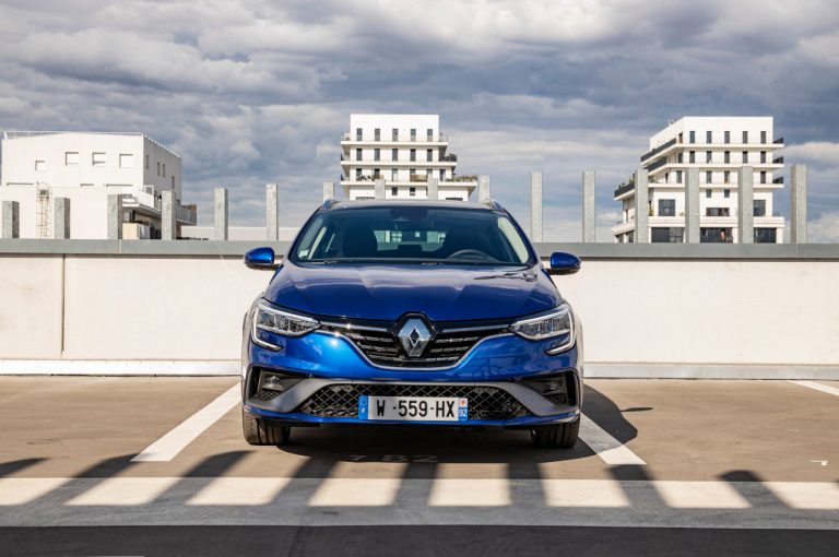 Renault Mégane E-Tech Plug-in Hybrid 2020: immagini ufficiali