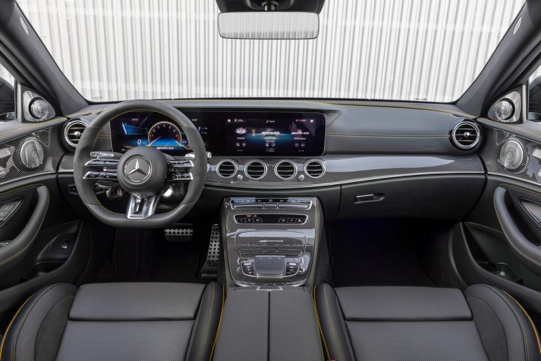 Mercedes-AMG E 63 4MATIC+ ed E 63 S 4Matic+ berlina e station wagon 2020