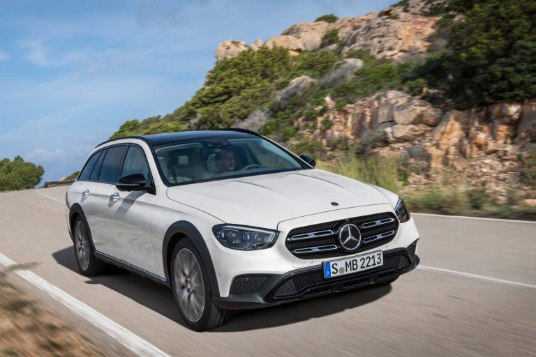 Mercedes Classe E 2020 Berlina, Station Wagon e All-Terrain: immagini ufficiali
