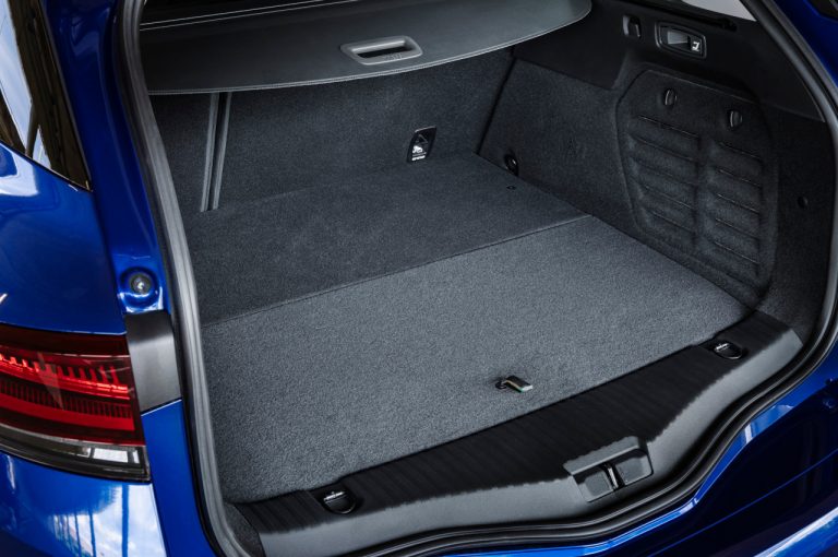 Renault Mégane E-Tech Plug-in Hybrid 2020: immagini ufficiali