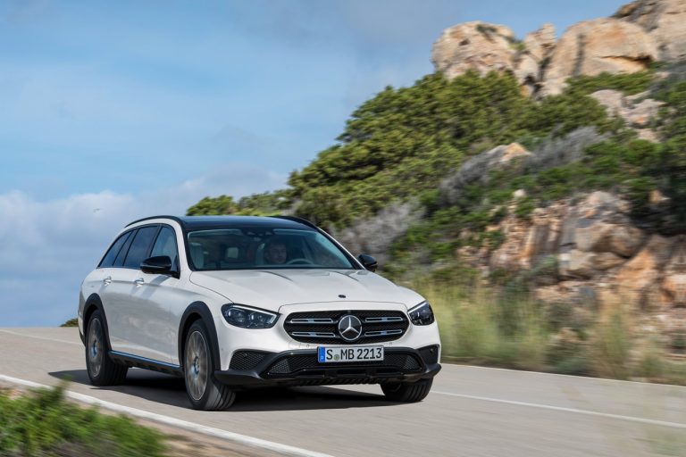 Mercedes Classe E 2020 Berlina, Station Wagon e All-Terrain: immagini ufficiali