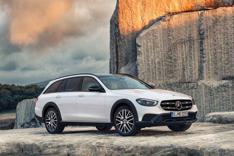 Mercedes Classe E 2020 Berlina, Station Wagon e All-Terrain: immagini ufficiali