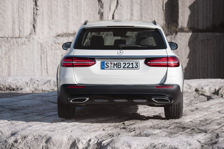 Mercedes Classe E 2020 Berlina, Station Wagon e All-Terrain: immagini ufficiali