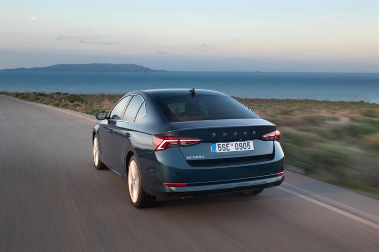 Nuova Skoda Octavia 2020: immagini ufficiali