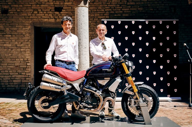 Ducati Scrambler 1100 serie speciale Scuderia Club Italia