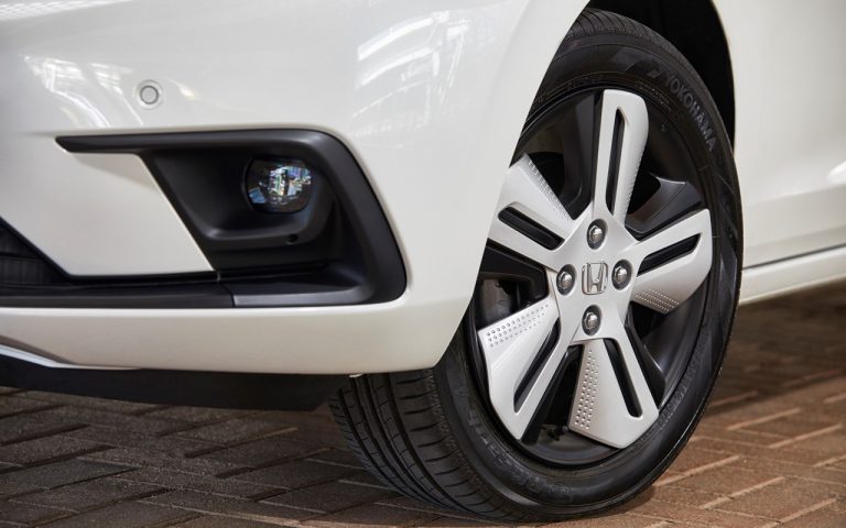 Nuova Honda Jazz Hybrid 2020: immagini ufficiali
