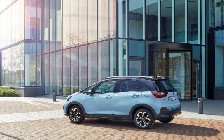 Nuova Honda Jazz Hybrid 2020: immagini ufficiali