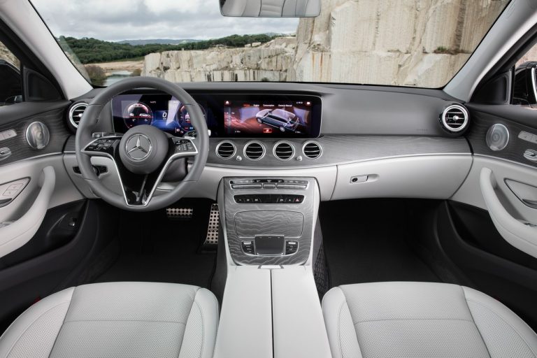 Mercedes Classe E 2020 Berlina, Station Wagon e All-Terrain: immagini ufficiali