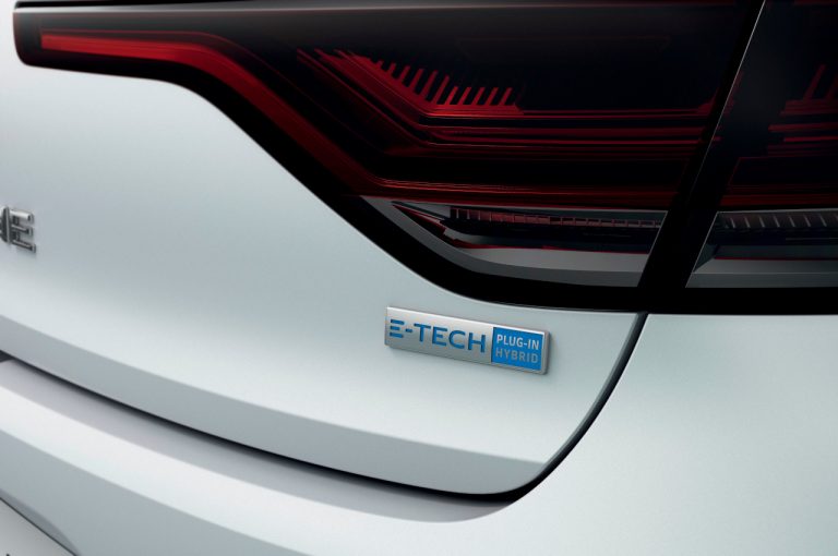 Renault Mégane E-Tech Plug-in Hybrid 2020: immagini ufficiali