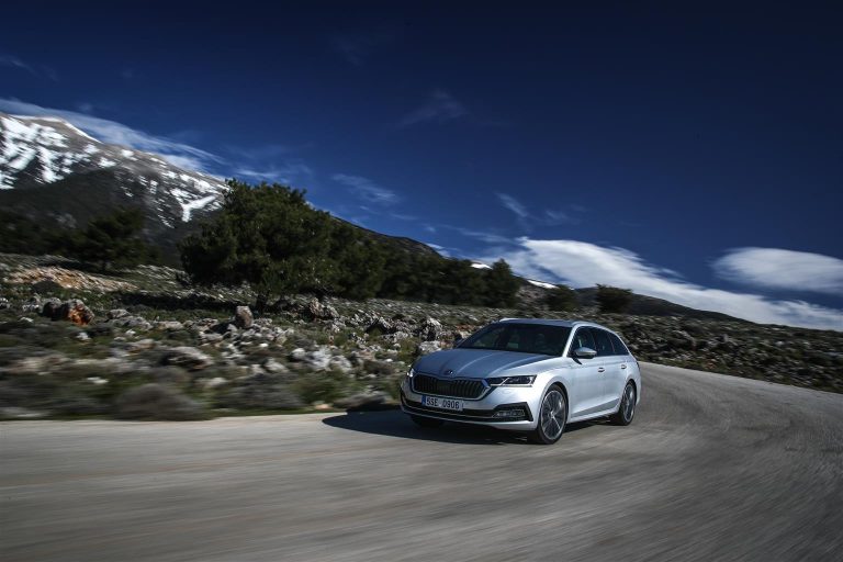 Nuova Skoda Octavia 2020: immagini ufficiali