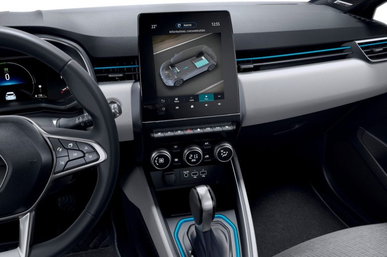 Renault Clio E-Tech Hybrid 2020: immagini ufficiali