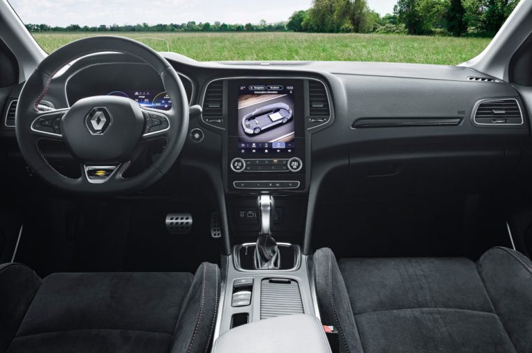 Renault Mégane E-Tech Plug-in Hybrid 2020: immagini ufficiali