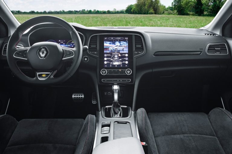Renault Mégane E-Tech Plug-in Hybrid 2020: immagini ufficiali