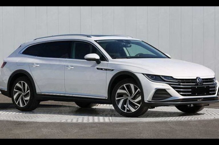 Volkswagen Arteon Shooting Brake 2020: prime immagini