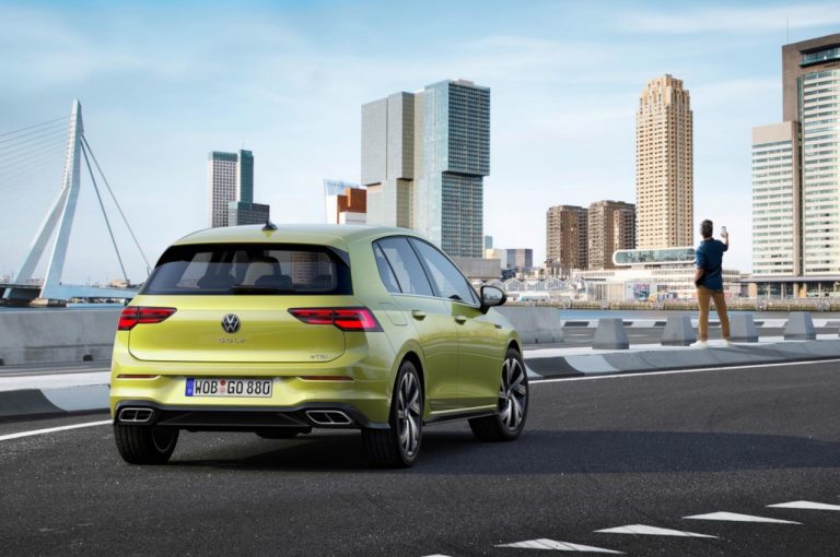 Volkswagen Golf 8 R-Line 2020: immagini ufficiali