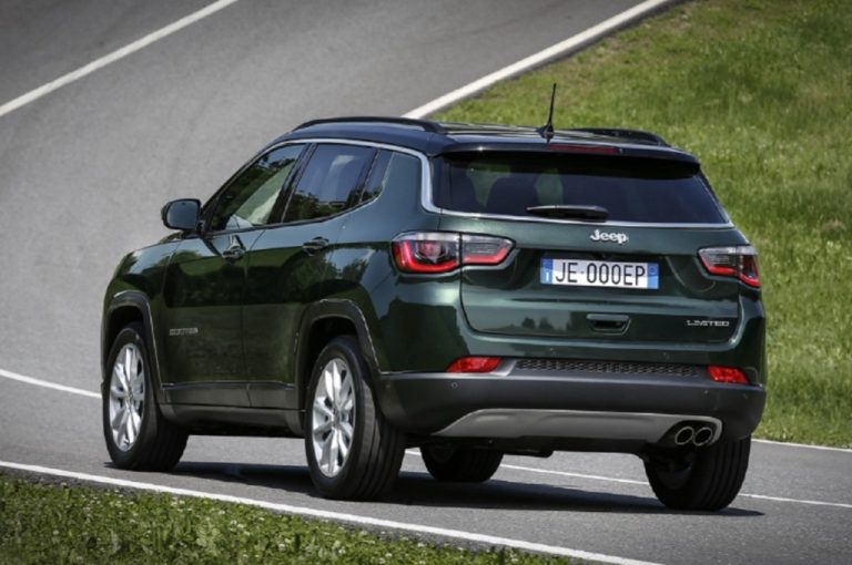 Jeep Compass 1.3 T4 2020: nuove immagini ufficiali