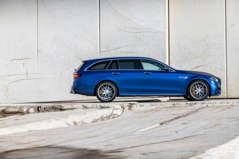 Mercedes-AMG E 63 4MATIC+ ed E 63 S 4Matic+ berlina e station wagon 2020