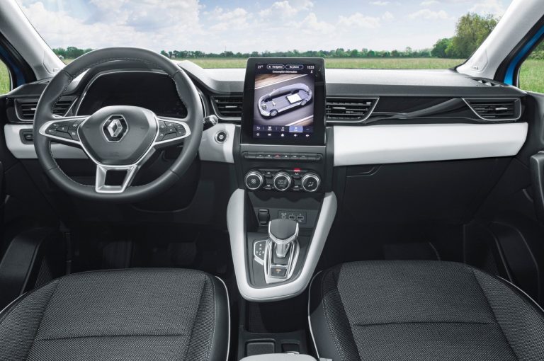 Renault Captur E-Tech Plug-in Hybrid 2020: immagini ufficiali
