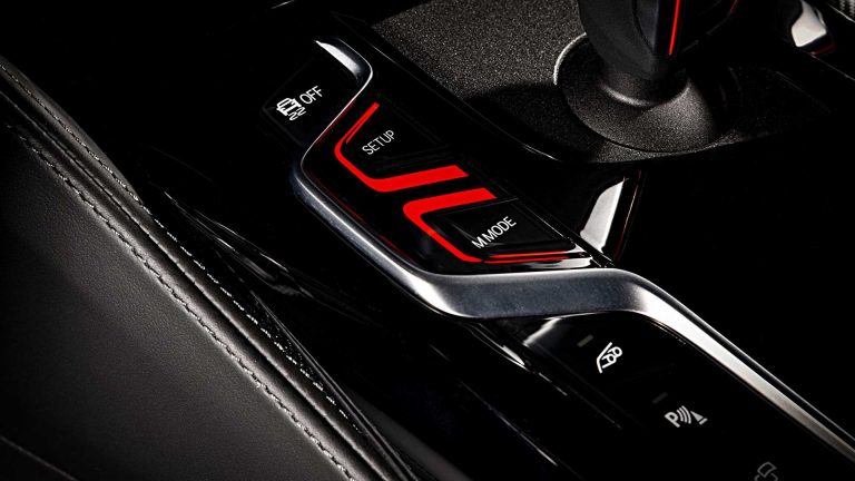 BMW M5 restyling 2020: immagini ufficiali