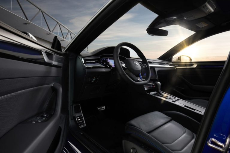 Volkswagen Arteon 2021: immagini ufficiali