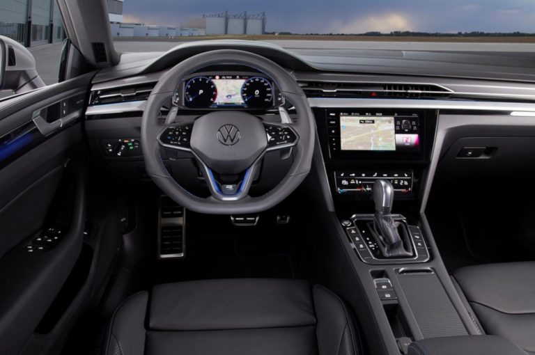 Volkswagen Arteon 2021: immagini ufficiali